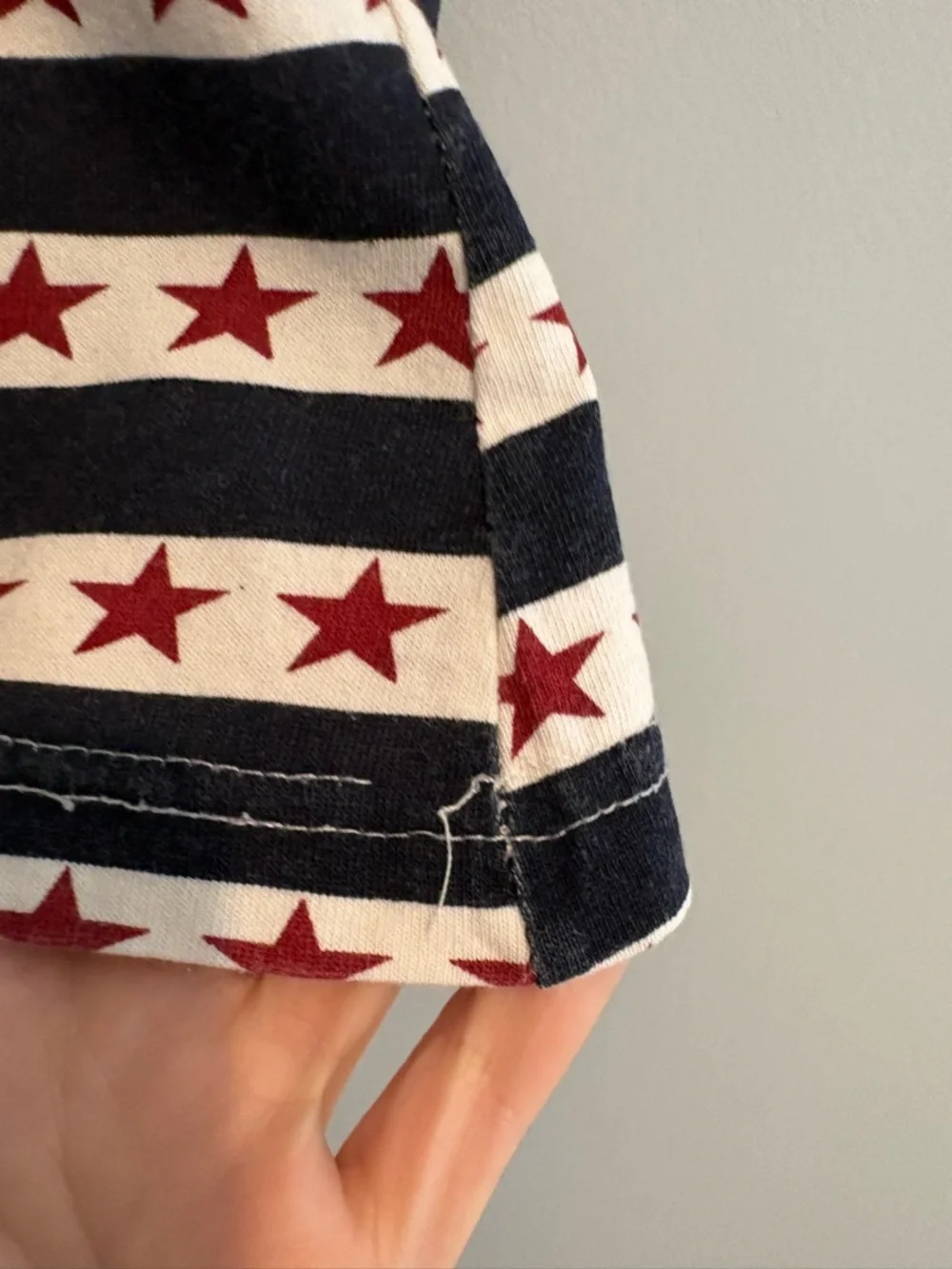 Vintage Americana Women’s Medium Cropped Short Sleeve Tee Striped Star Navy Red - Picture 14 of 15